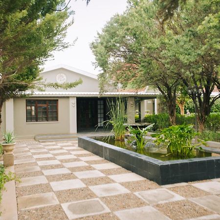 Villa Brocant Guest House Vryburg Exterior foto