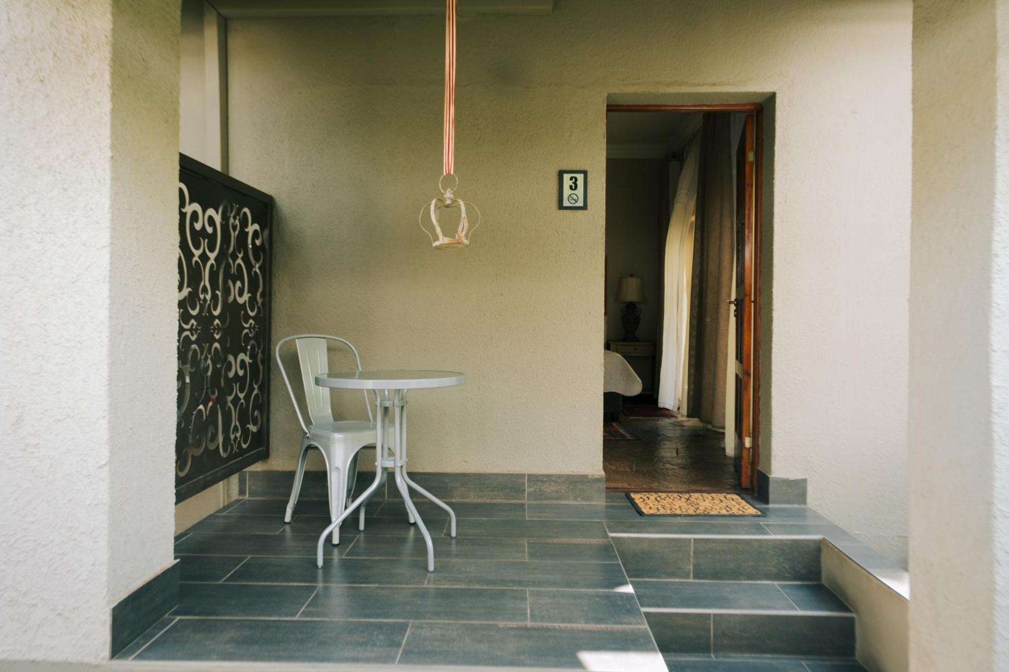 Villa Brocant Guest House Vryburg Exterior foto
