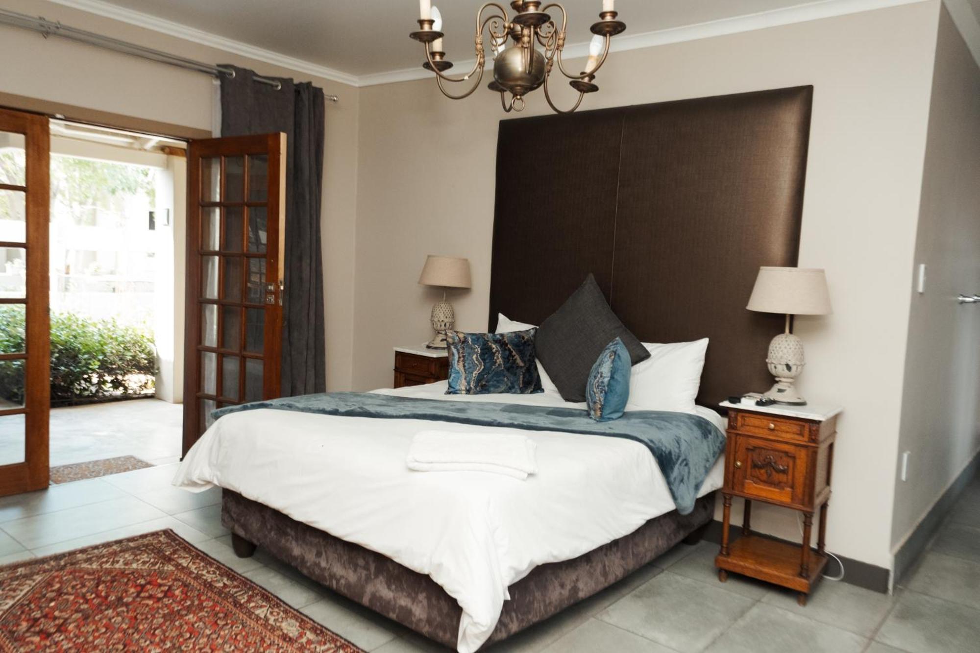 Villa Brocant Guest House Vryburg Exterior foto