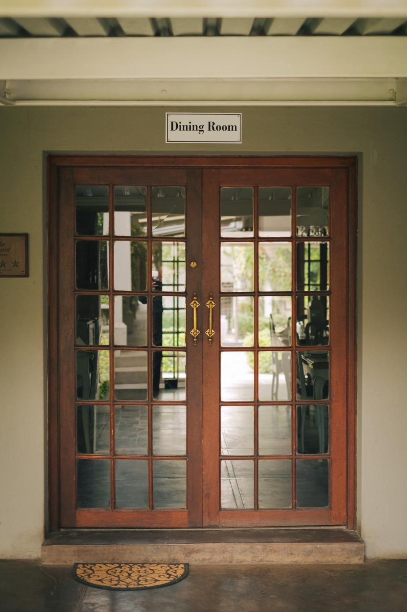 Villa Brocant Guest House Vryburg Exterior foto