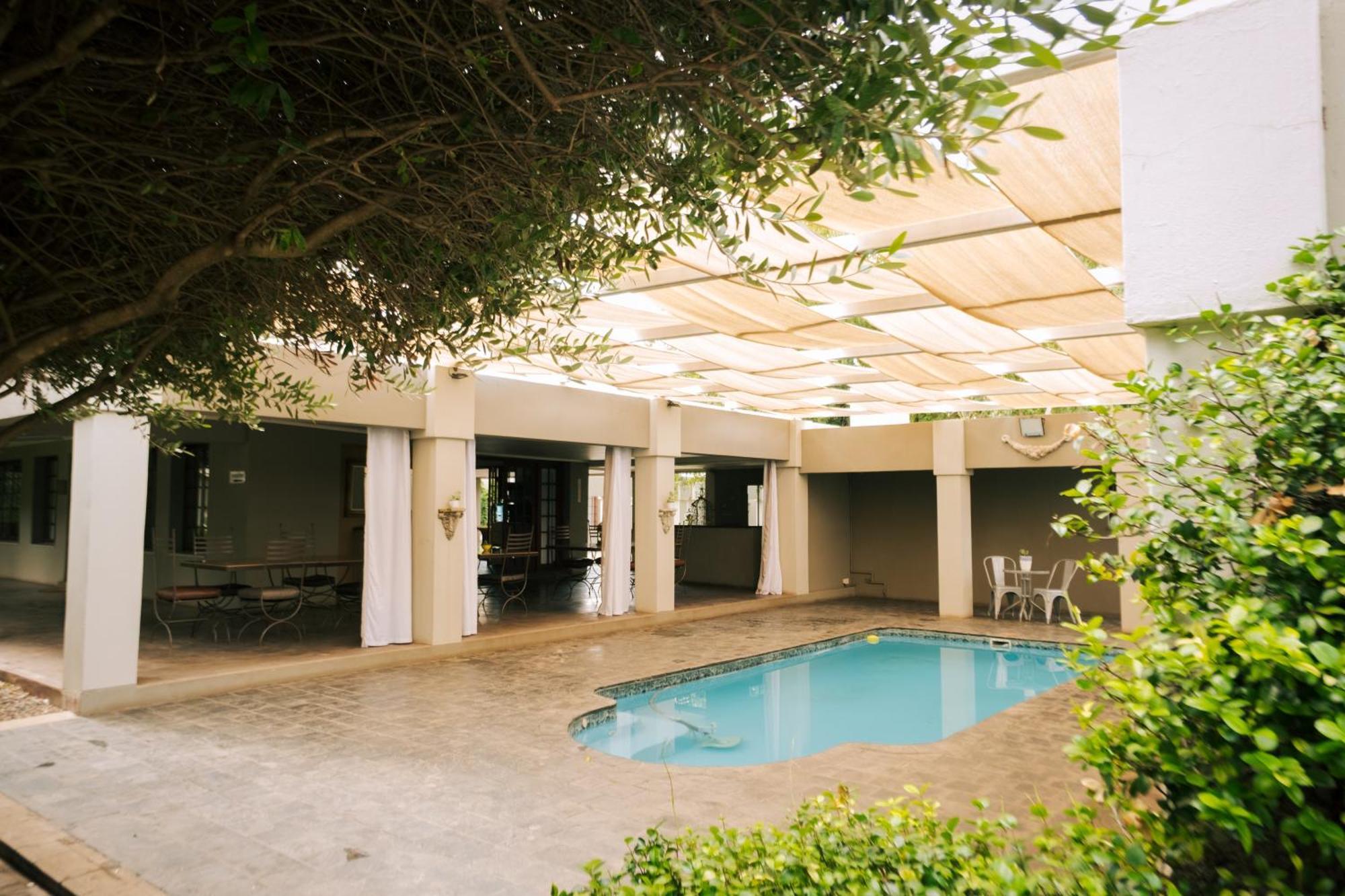Villa Brocant Guest House Vryburg Exterior foto