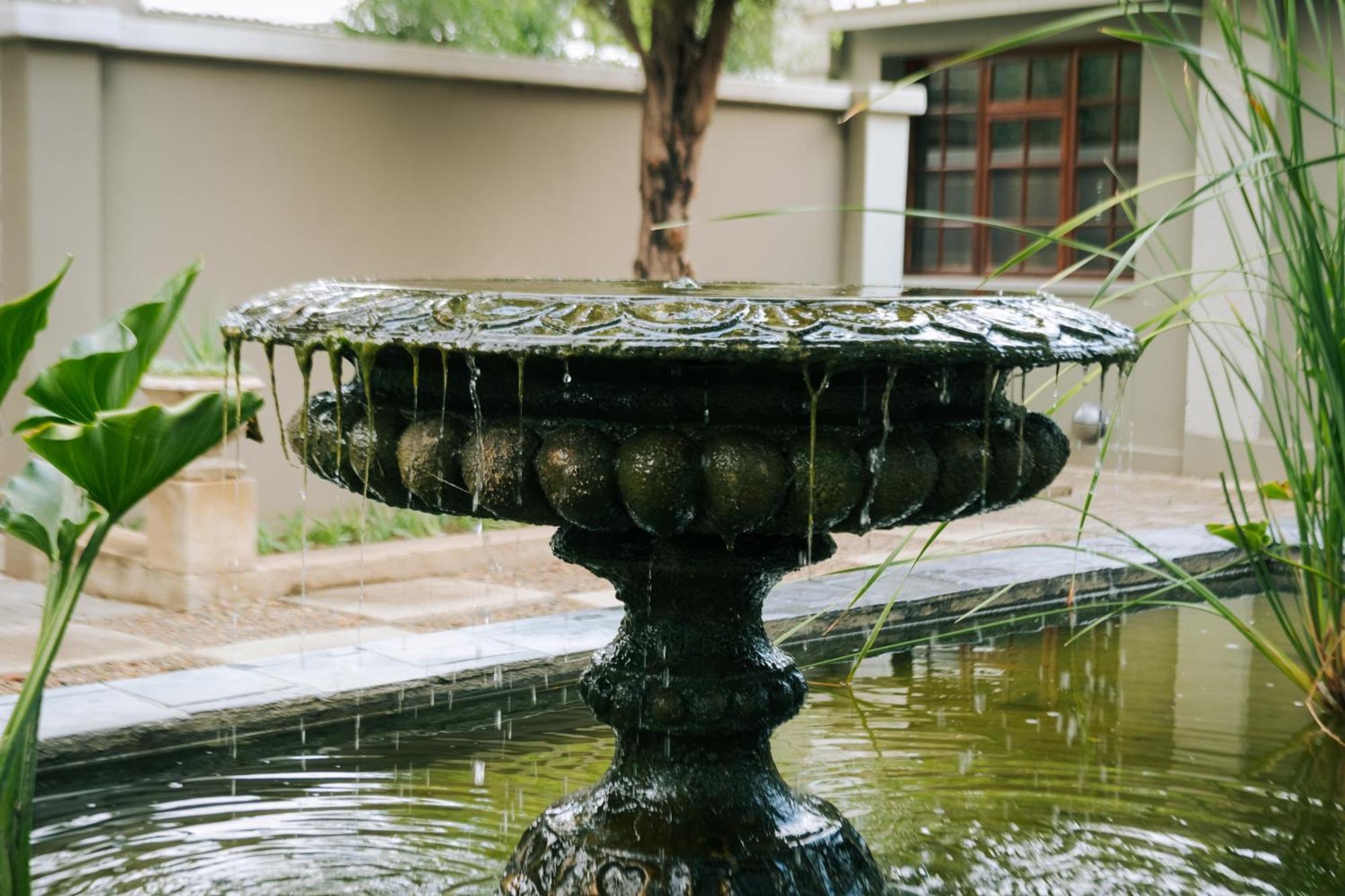 Villa Brocant Guest House Vryburg Exterior foto