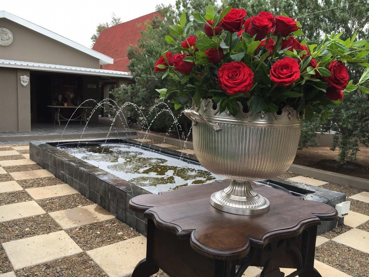 Villa Brocant Guest House Vryburg Exterior foto
