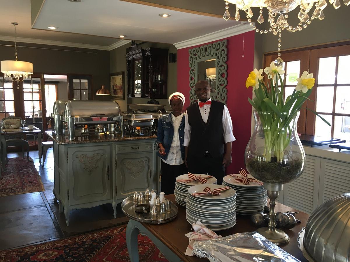 Villa Brocant Guest House Vryburg Exterior foto